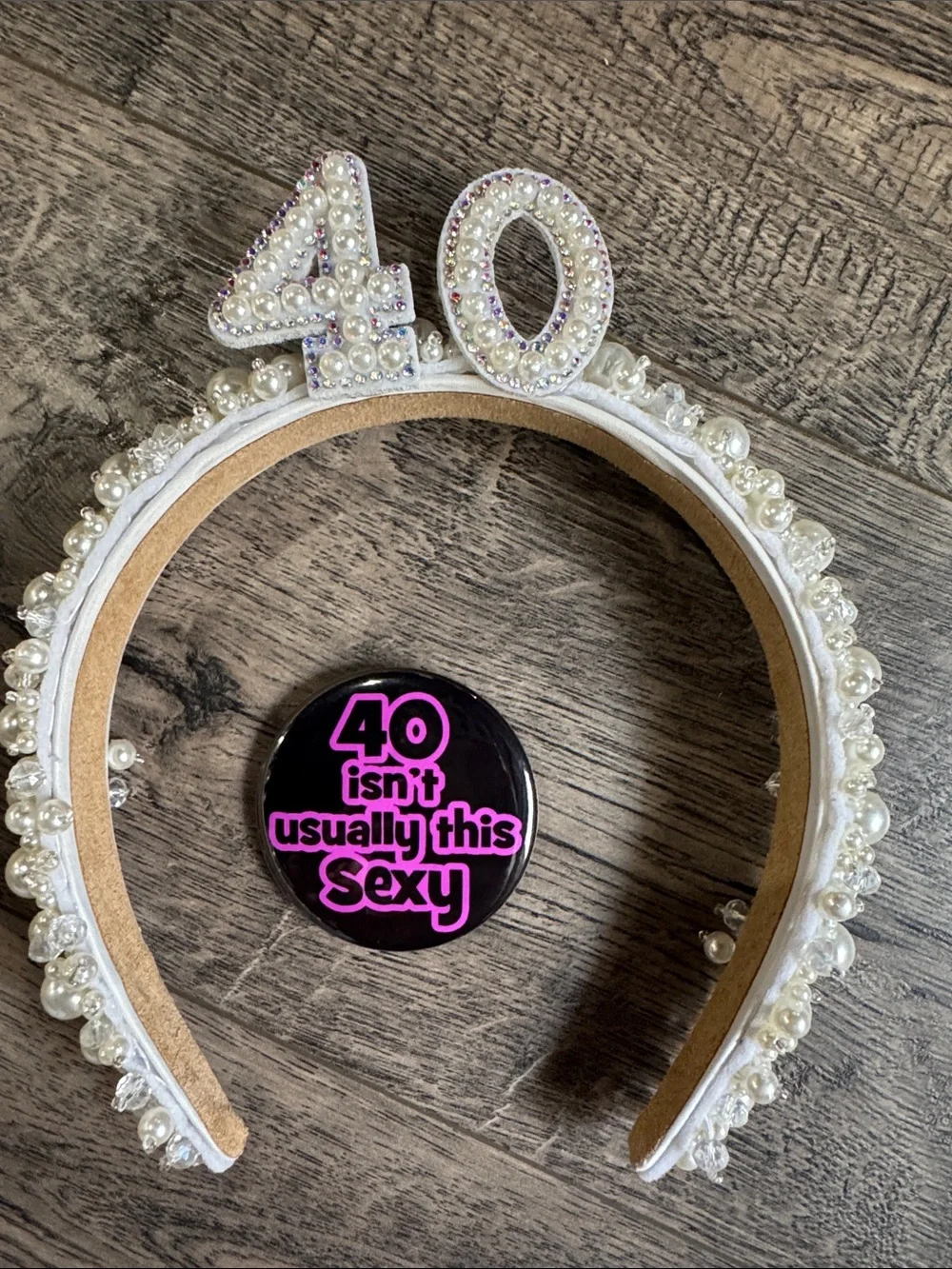 Assorted 40th Birthday Party Supplies